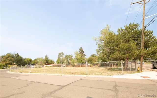 12151 W 32nd Drive Wheat Ridge, CO 80033