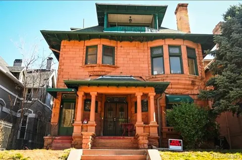1060 Pennsylvania Street