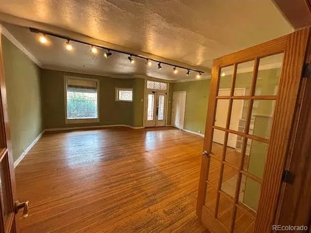 1060 Pennsylvania Street Denver, CO 80203