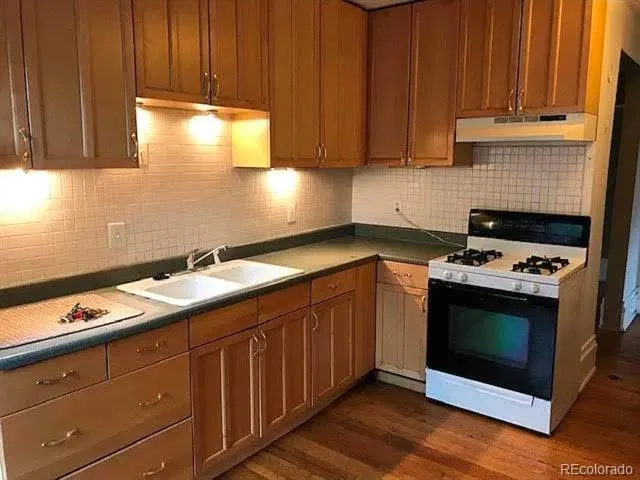 1060 Pennsylvania Street Denver, CO 80203