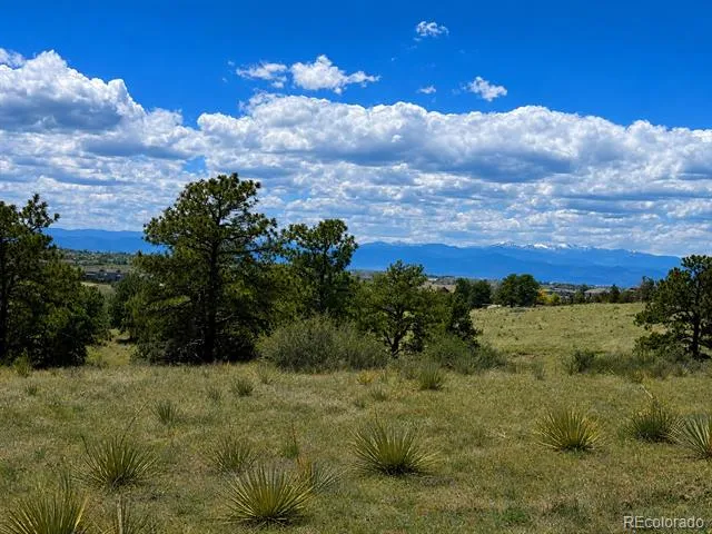 1 Forest Rim Aurora, CO 80016