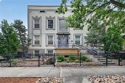 1650 Pearl Street #11
