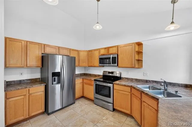 878 S Kalispell Circle #101 Aurora, CO 80017