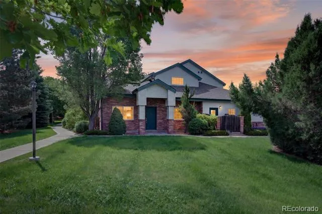 878 S Kalispell Circle #101 Aurora, CO 80017