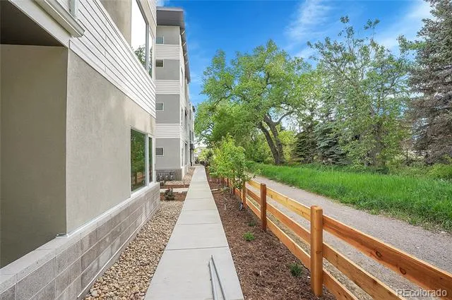1308 SNOWBERRY LANE #304 Louisville, CO 80027
