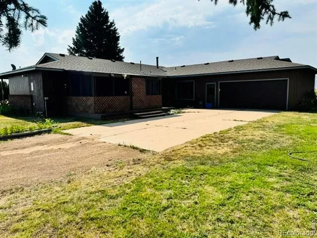 17489 County Road 81 Fleming, CO 80728