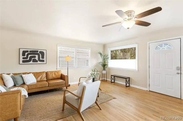 2206 W Uintah Street Colorado Springs, CO 80904