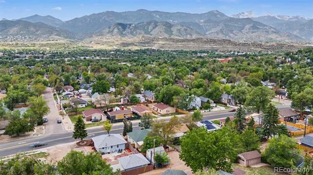 2206 W Uintah Street Colorado Springs, CO 80904