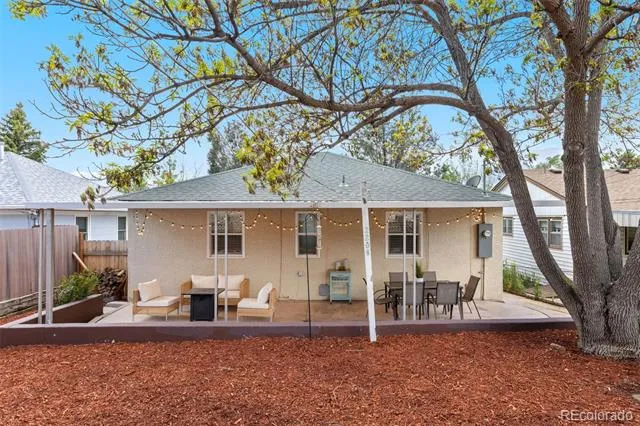 2206 W Uintah Street Colorado Springs, CO 80904
