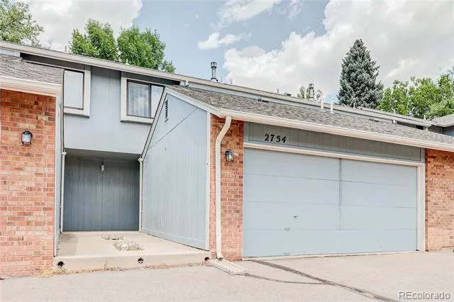 2754 S Lansing Way Aurora, CO 80014