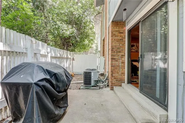 2754 S Lansing Way Aurora, CO 80014