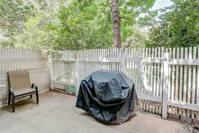 2754 S Lansing Way Aurora, CO 80014