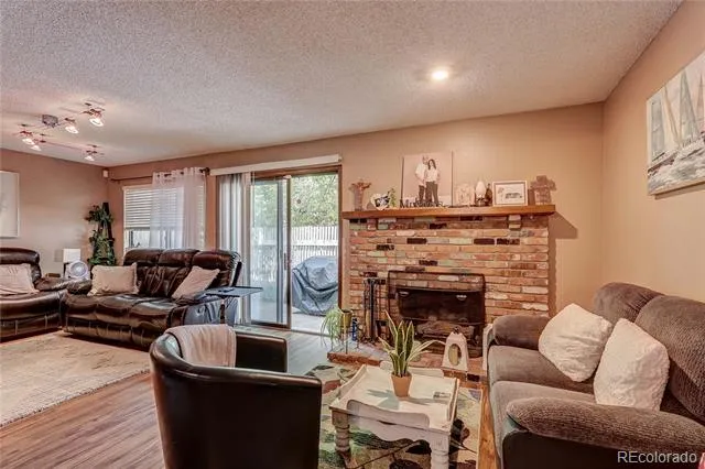 2754 S Lansing Way Aurora, CO 80014