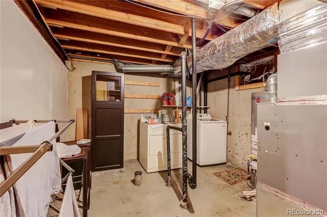 2754 S Lansing Way Aurora, CO 80014