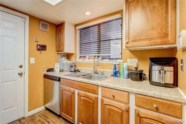 2754 S Lansing Way Aurora, CO 80014