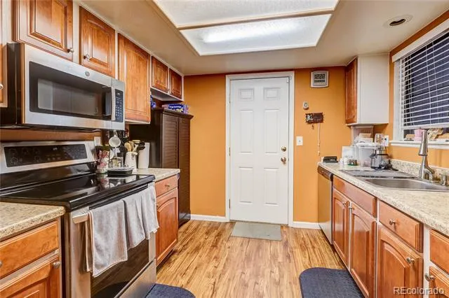 2754 S Lansing Way Aurora, CO 80014