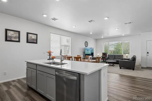 21052 E 60th Avenue Aurora, CO 80019
