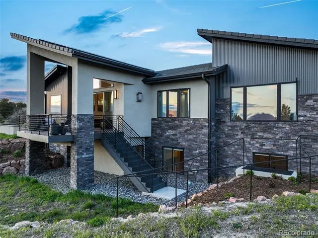 3585 Meadow Run Circle Colorado Springs, CO 80908