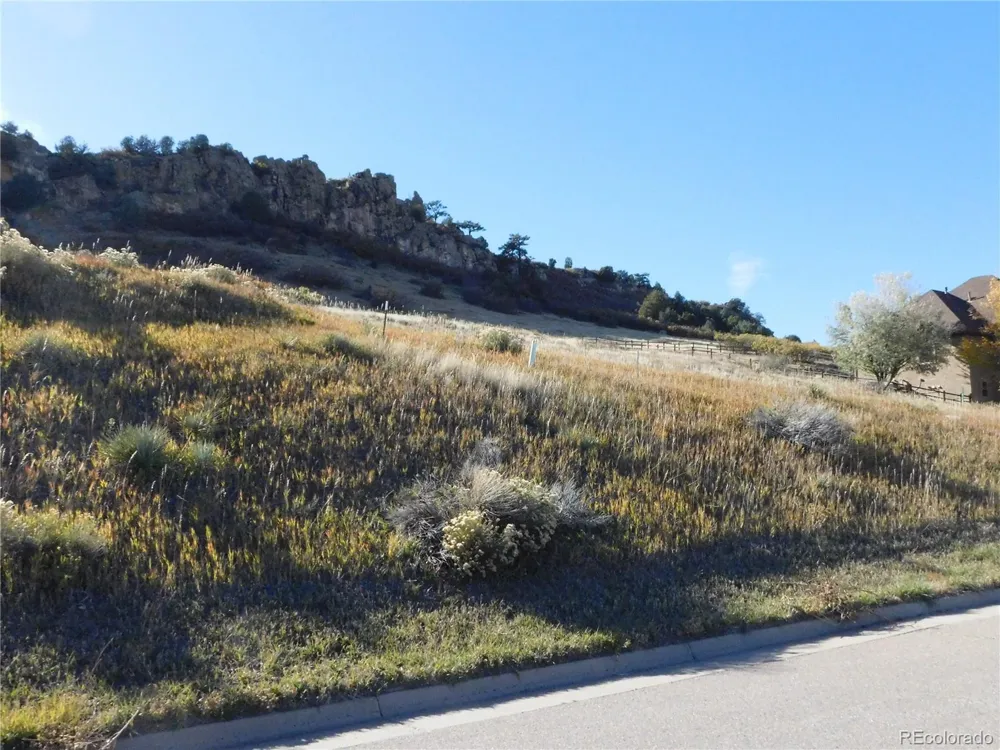 5498 Country Club Drive Larkspur, CO 80118
