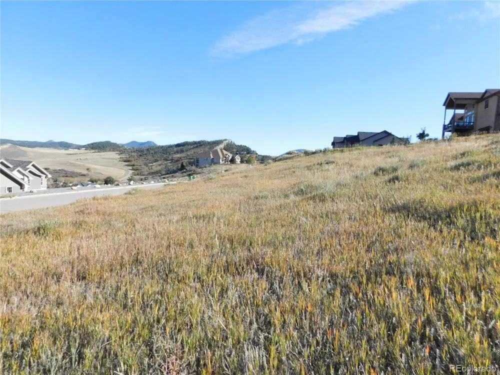 5498 Country Club Drive Larkspur, CO 80118