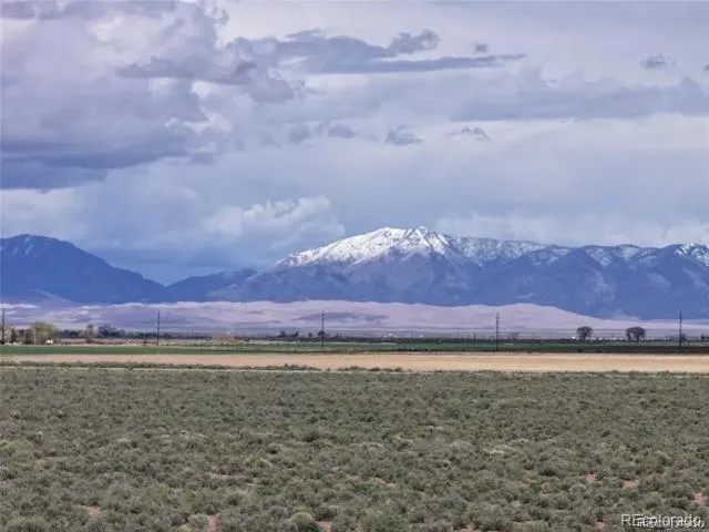 1 Lane 2 Mosca, CO 81146