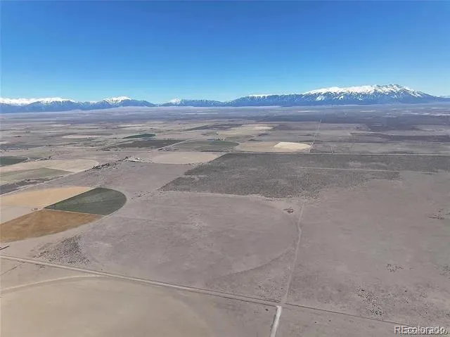 1 Lane 2 Mosca, CO 81146
