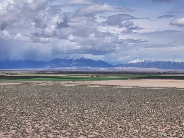 1 Lane 2 Mosca, CO 81146
