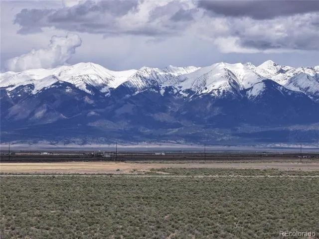 1 Lane 2 Mosca, CO 81146