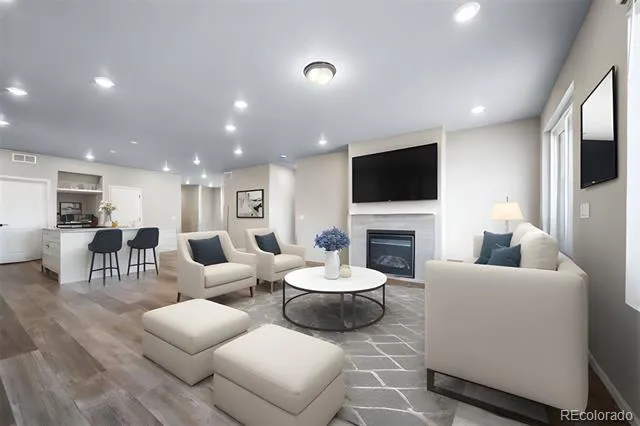 4827 Sicily Court Aurora, CO 80019