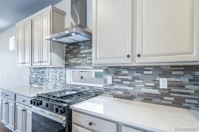 4827 Sicily Court Aurora, CO 80019