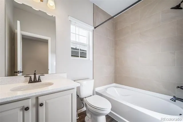 4827 Sicily Court Aurora, CO 80019