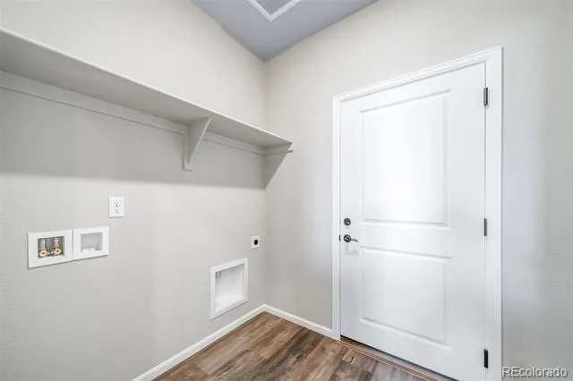4827 Sicily Court Aurora, CO 80019