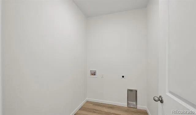3922 Haleyville Street Aurora, CO 80019