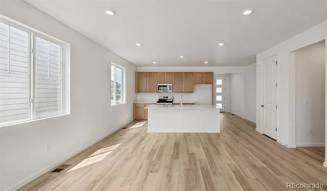 3922 Haleyville Street Aurora, CO 80019