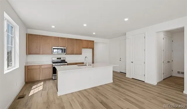 3922 Haleyville Street Aurora, CO 80019