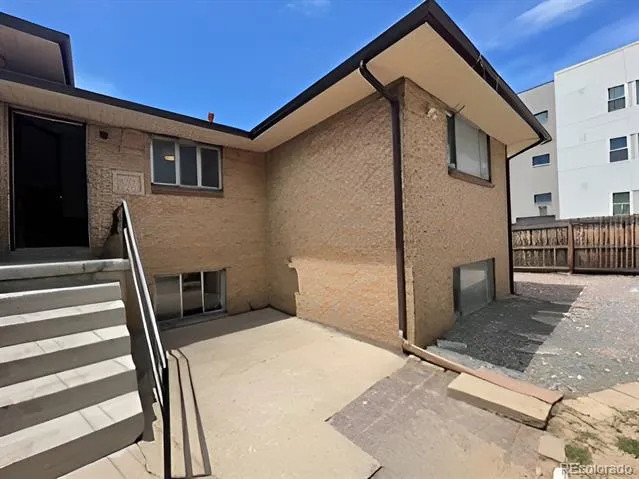 1100 S Zenobia Street Denver, CO 80219