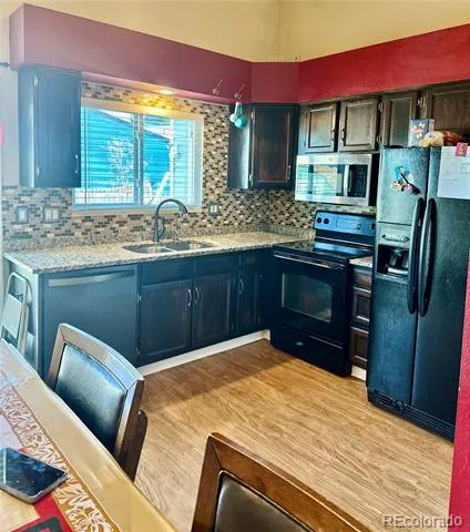 20927 Kelly Place Denver, CO 80249