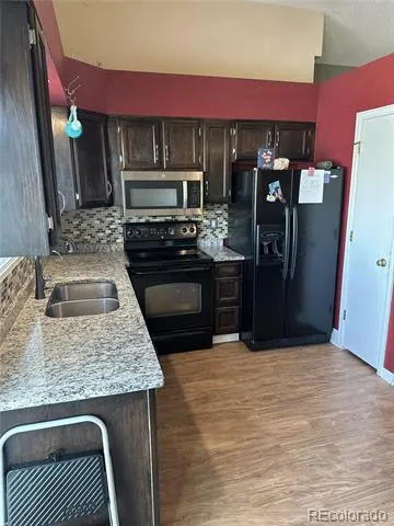 20927 Kelly Place Denver, CO 80249
