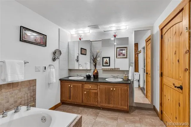 860 Texas Creek Lane Cotopaxi, CO 81223