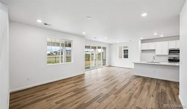 3932 Haleyville Street Aurora, CO 80019