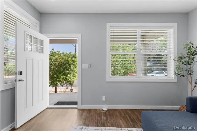1797 Alton Street Aurora, CO 80010