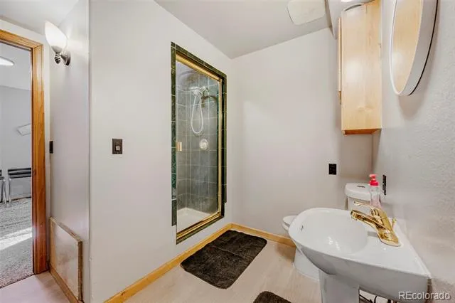 3392 Estates Circle Larkspur, CO 80118