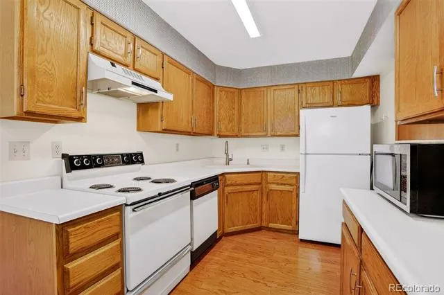 9157 W Cedar Drive #1 Lakewood, CO 80226