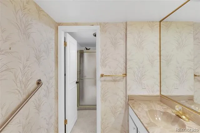 3511 S Hillcrest Drive #4 Denver, CO 80237