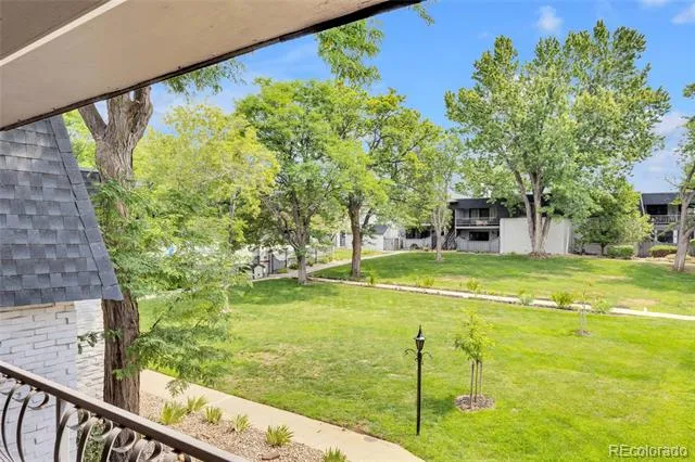 3511 S Hillcrest Drive #4 Denver, CO 80237