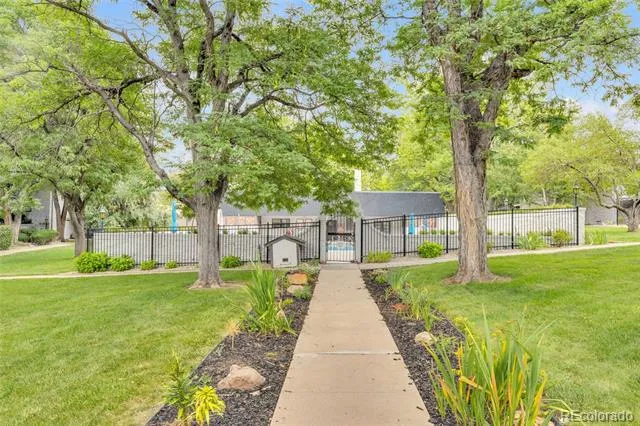 3511 S Hillcrest Drive #4 Denver, CO 80237