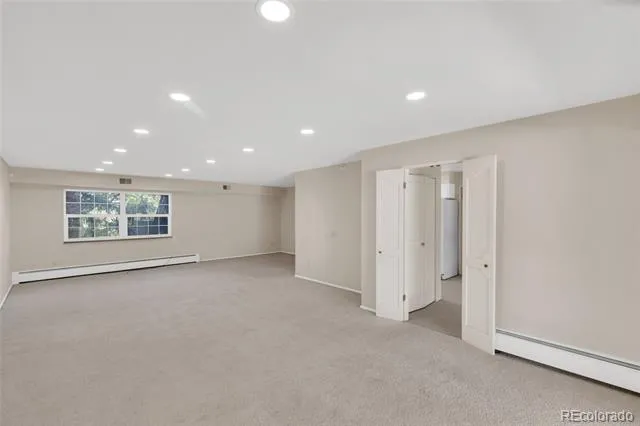 3511 S Hillcrest Drive #4 Denver, CO 80237