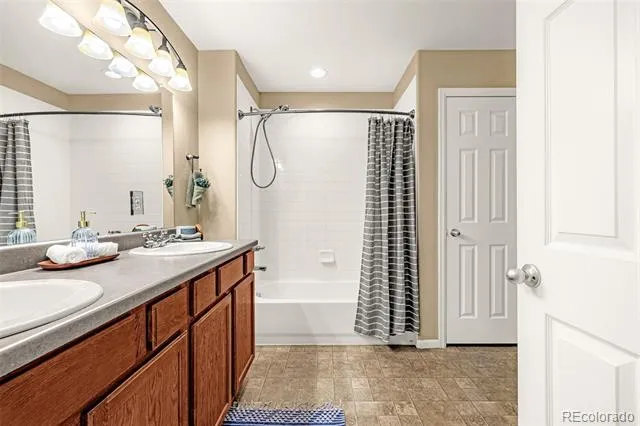 1425 Diamond Rim Drive Colorado Springs, CO 80921