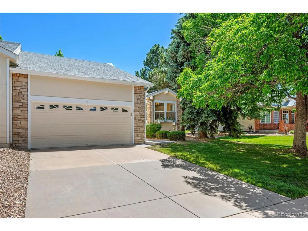 4 Shetland Court Highlands Ranch, CO 80130