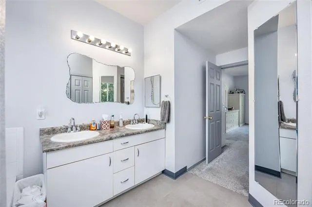 6498 Silver Mesa Drive #D Highlands Ranch, CO 80130